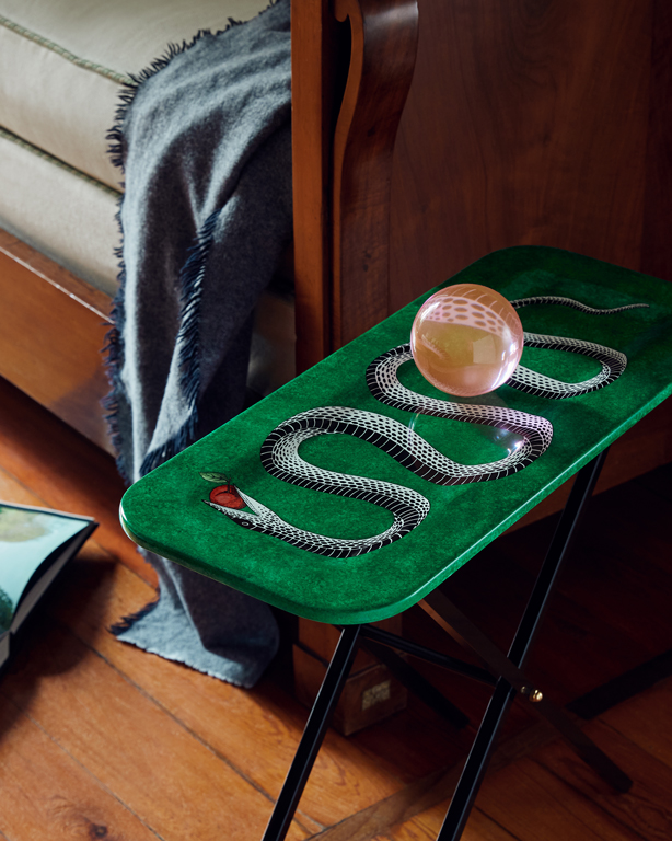 Fornasetti Serpente hand-decorated wood tray - Green